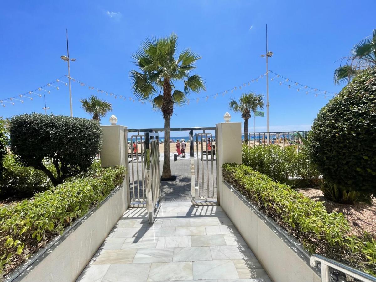 Tor Maraya Seafront Levante Beach Benidorm Exterior foto